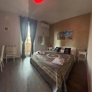 Guest house A 2 Passi Dai Musei Luxury **