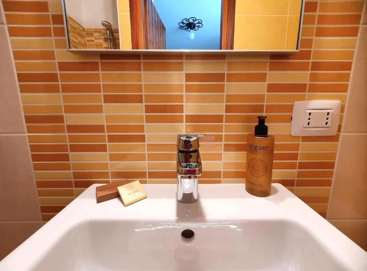 Hotel Altavilla Albergo Meuble Tirano