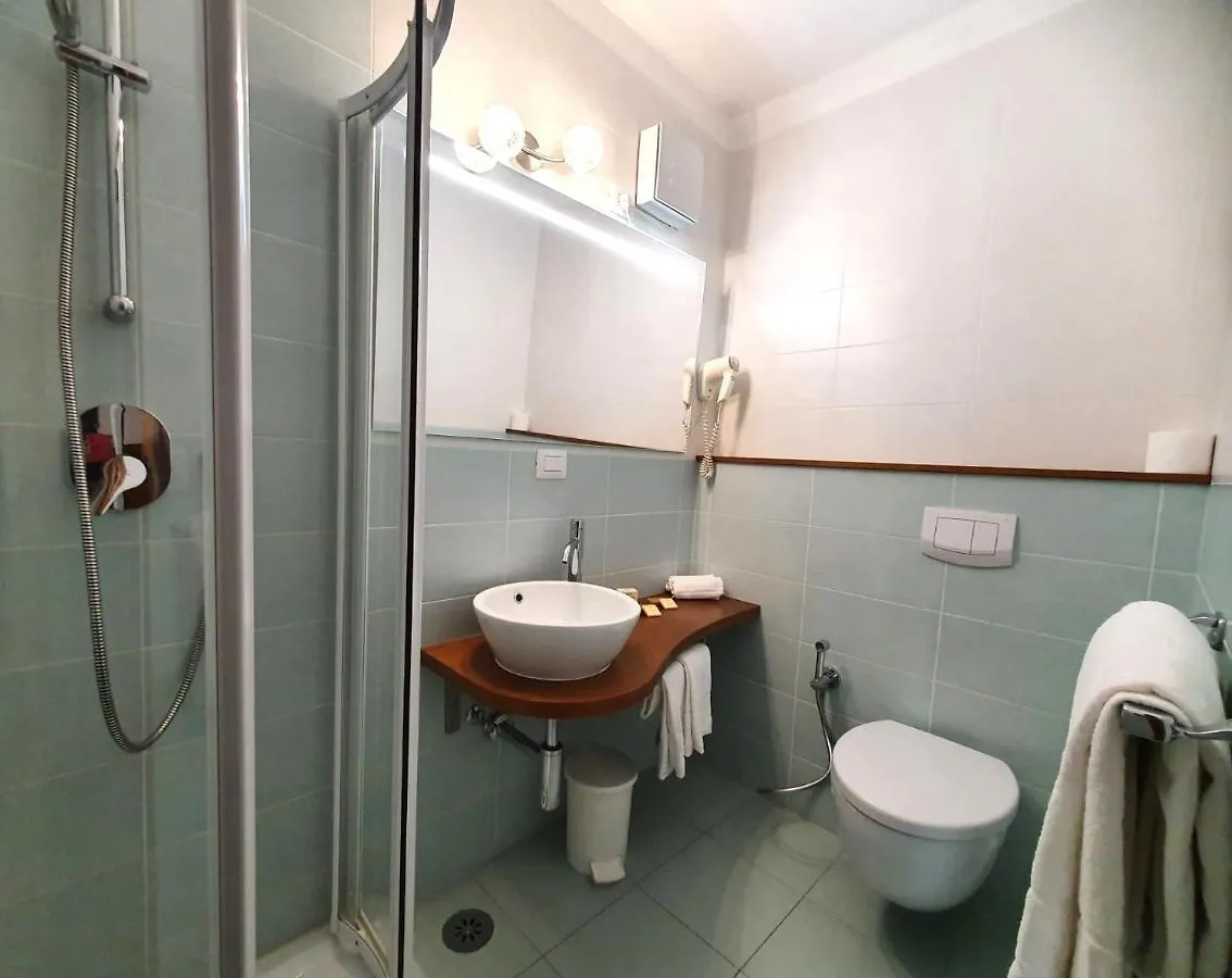 Altavilla Albergo Meuble Tirano Italien
