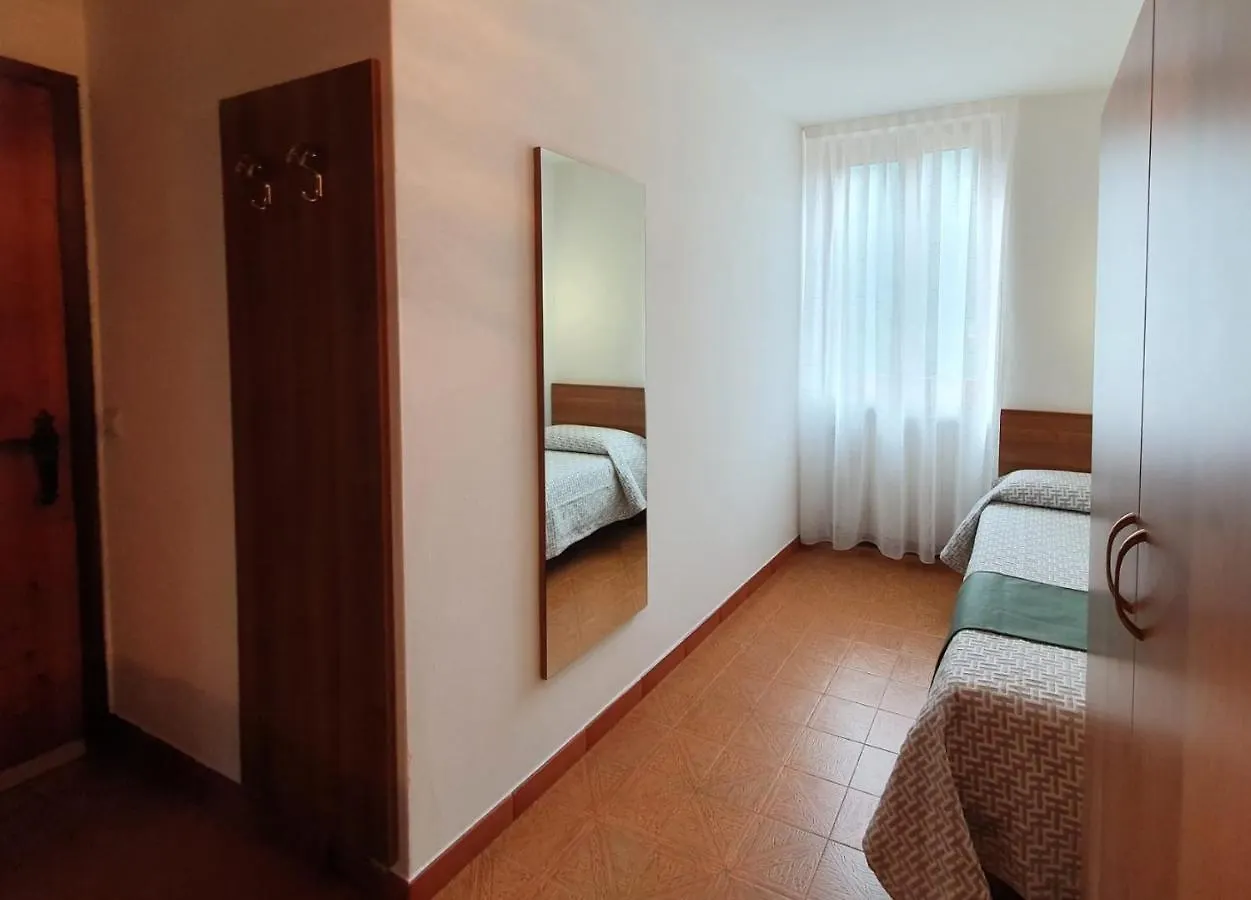 ** Hotel Altavilla Albergo Meuble Tirano Italien