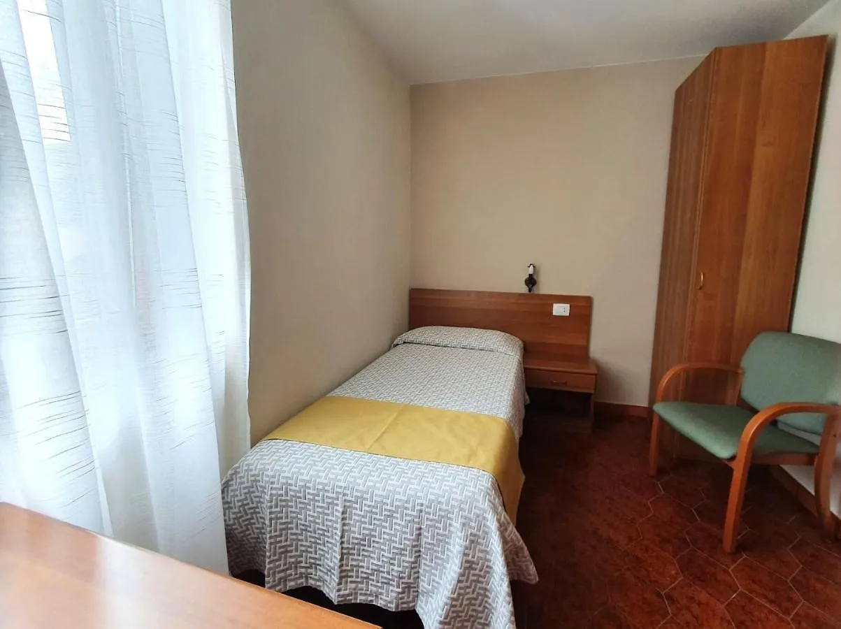 Altavilla Albergo Meuble Tirano Hotel